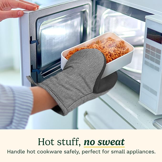 Cuisinart Mini Oven Mitts – 5.5” x 7” Heat-Resistant Kitchen Mitts - Image 2