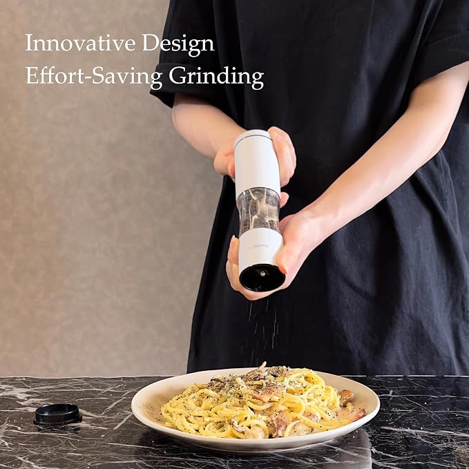 Salt and Pepper Grinder Set - Image 2