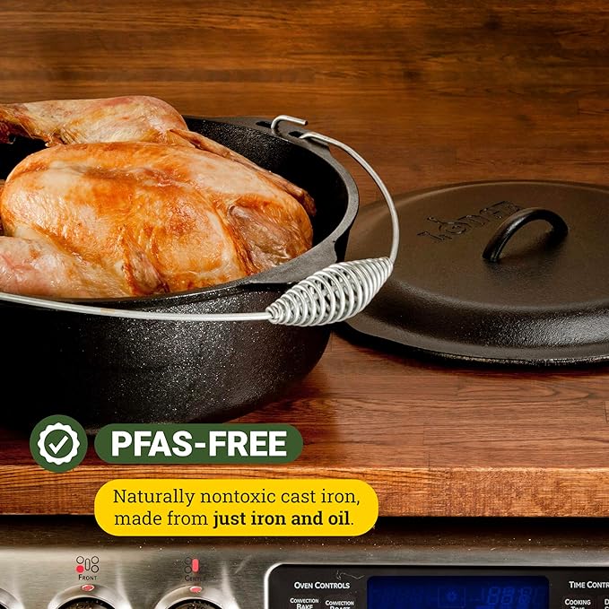 Lodge 9 Quart Pre-Seasoned Cast Iron Dutch Oven - Image 4