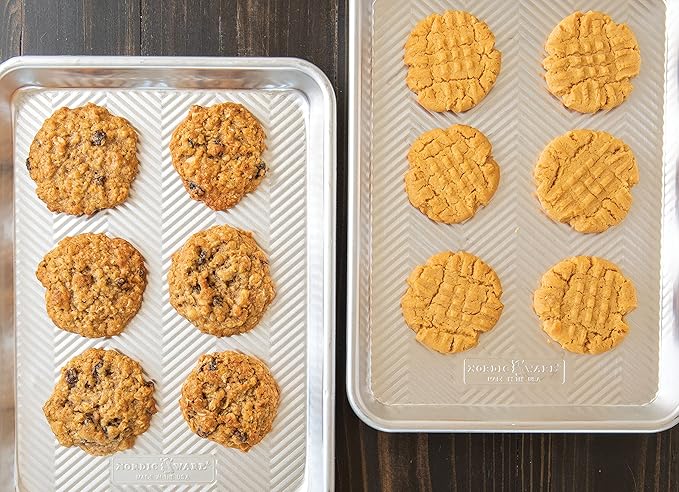 Nordic Ware Prism Baking Quarter Sheet - Image 3