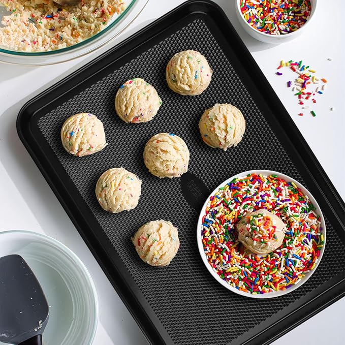 Baker's Secret Baking Sheet Pan Set, 3x Cookie Sheets - Image 7